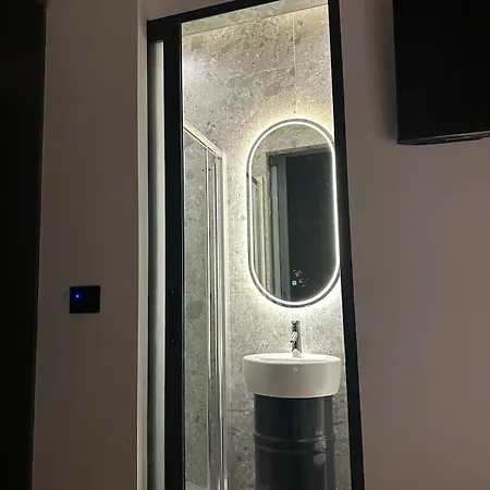 Riverside Heritage Lux And Modern 3 Apartment *